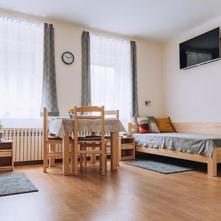 Senta Apartman Ady 6 מראה חיצוני תמונה